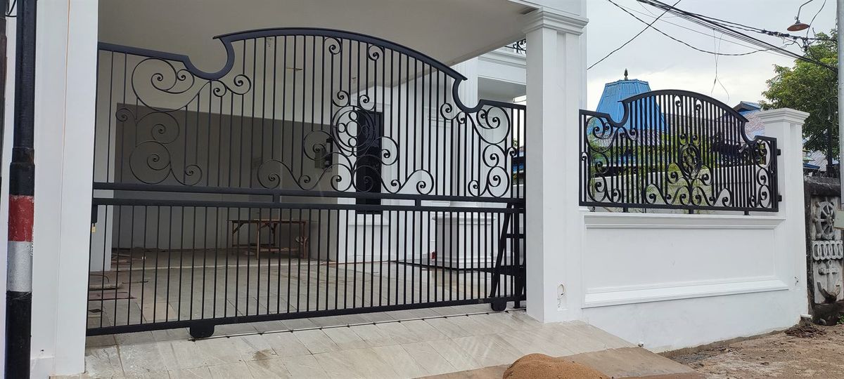 pagar dan pintu wawan - Dokumentasi Proyek